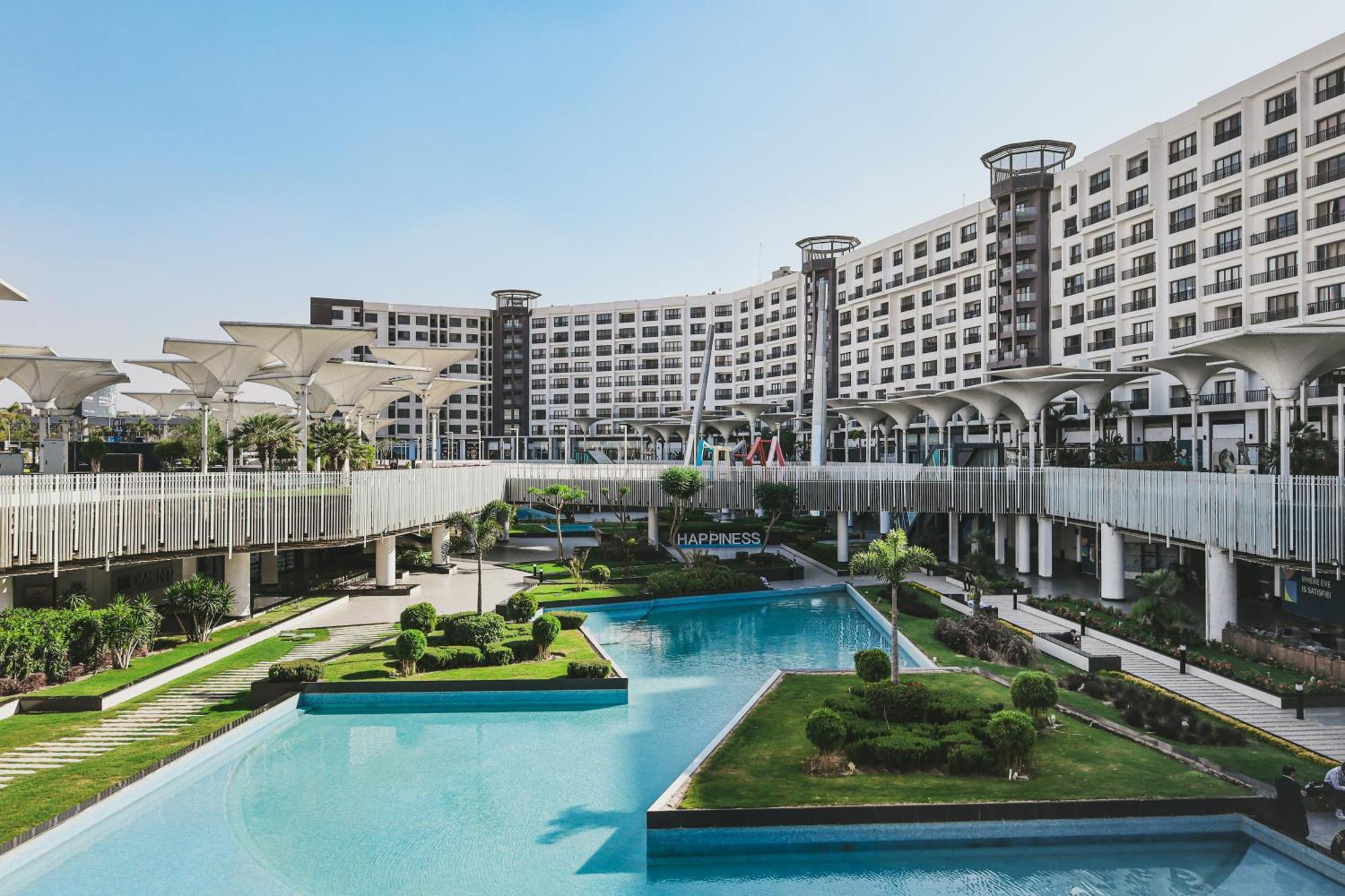 Luxury With Pools In Front Auc Appartamento *