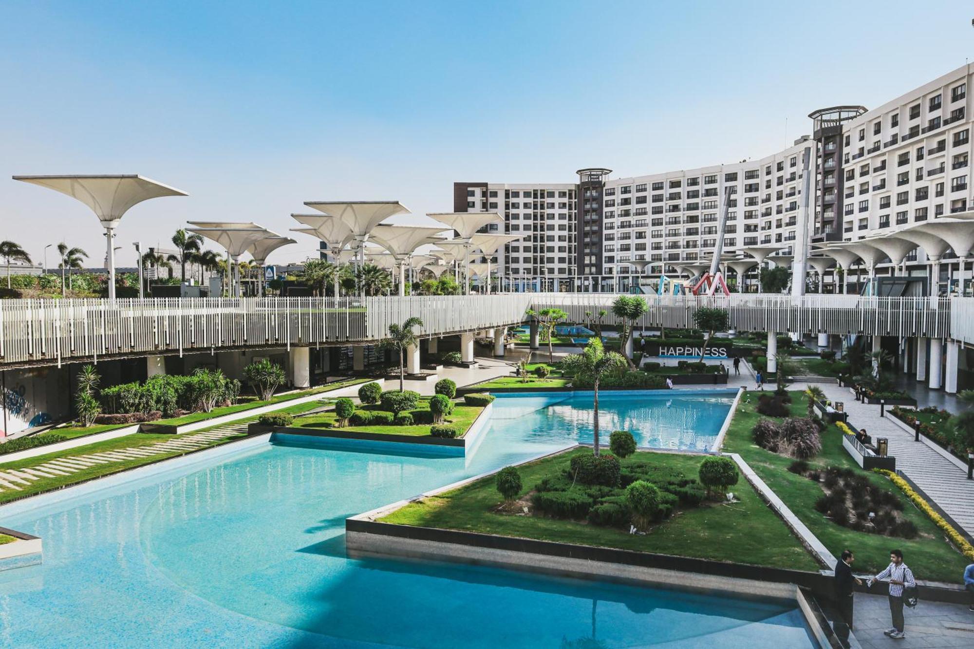 Appartement Luxury With Pools In Front Auc Le Caire